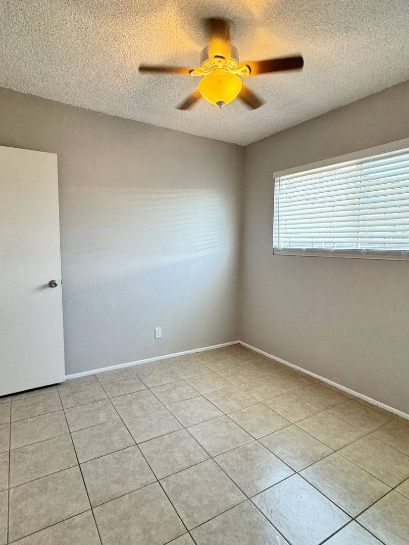 Apartment for rent at 1740 Freeman Ave, Long Beach, CA 90804