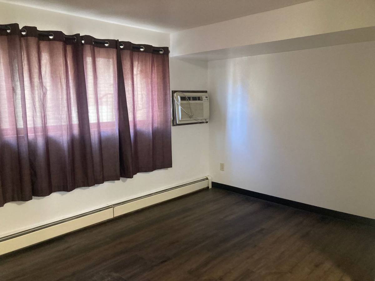 Apartment for rent at 312 12th Avenw, Mandan, ND 58554