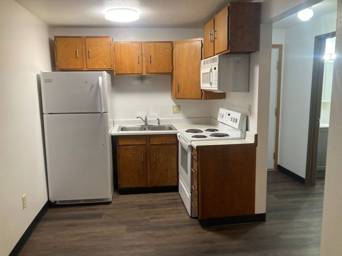 Apartment for rent at 312 12th Avenw, Mandan, ND 58554