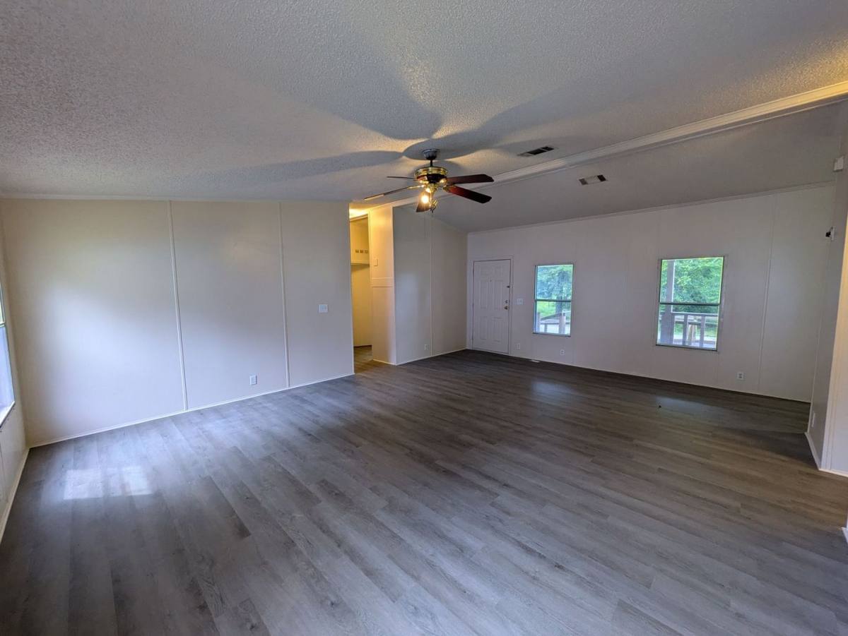 Apartment for rent at 115 Peach St, Vidor, TX 77662