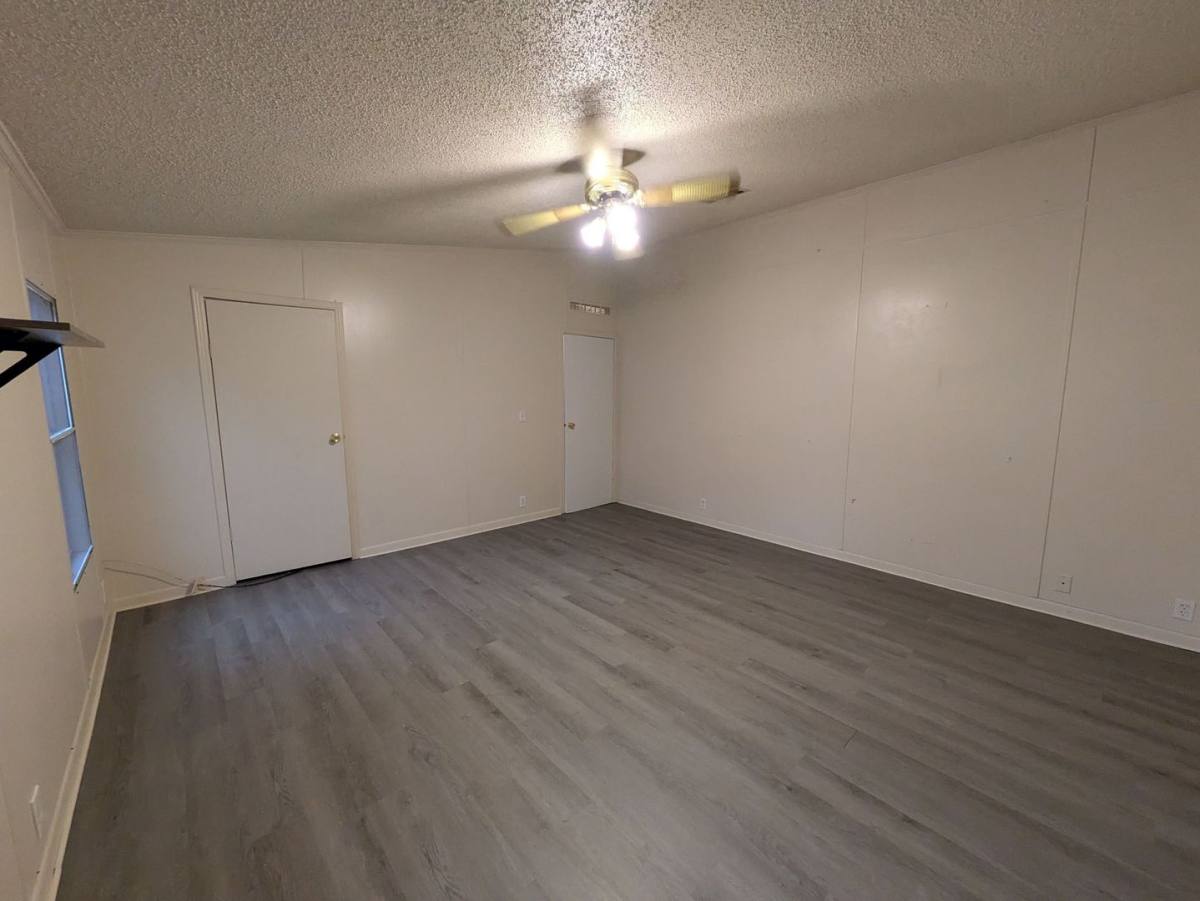 Apartment for rent at 115 Peach St, Vidor, TX 77662
