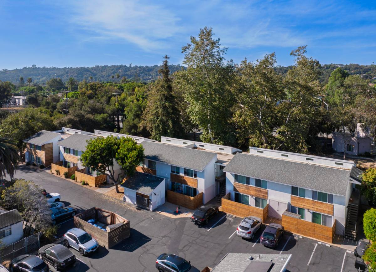 Apartment for rent at 528 W Los Olivos St, Santa Barbara, CA 93105
