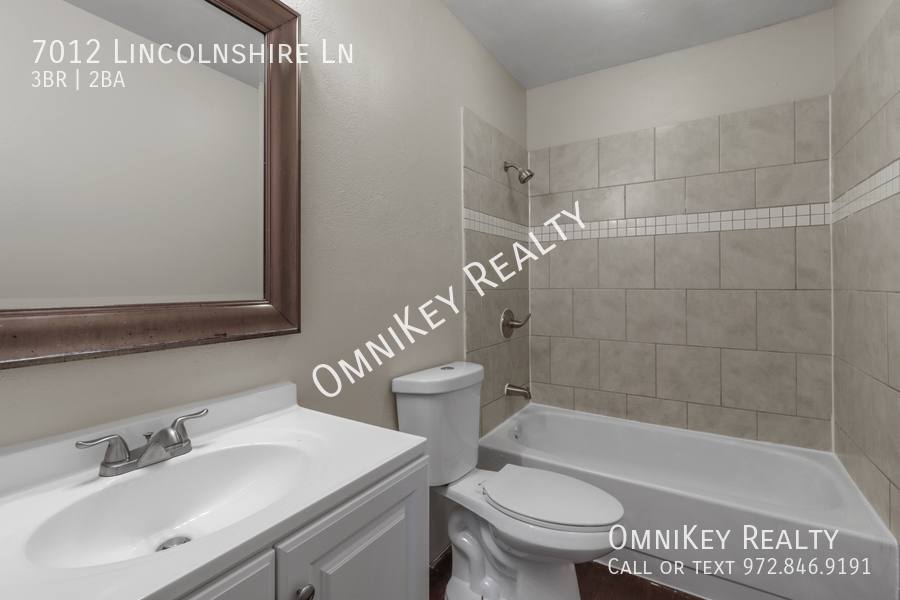 House for rent at 7012 Lincolnshire Lane, North Richland Hills, TX 76182