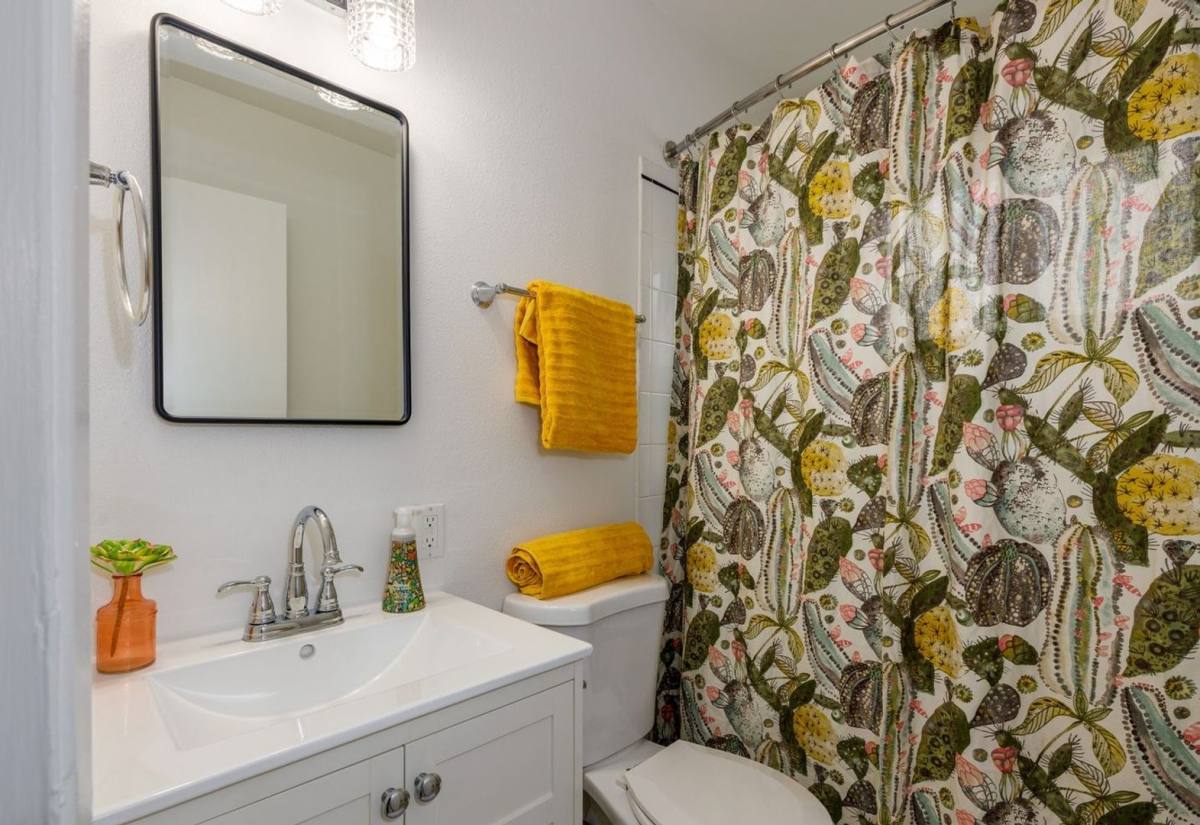 Condo for rent at 7411 N Fessenden St, Portland, OR 97203