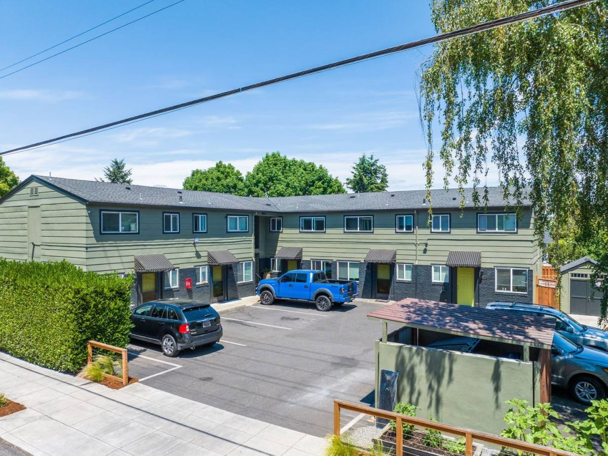 Condo for rent at 7411 N Fessenden St, Portland, OR 97203