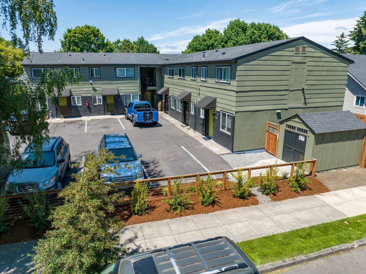 Condo for rent at 7411 N Fessenden St, Portland, OR 97203