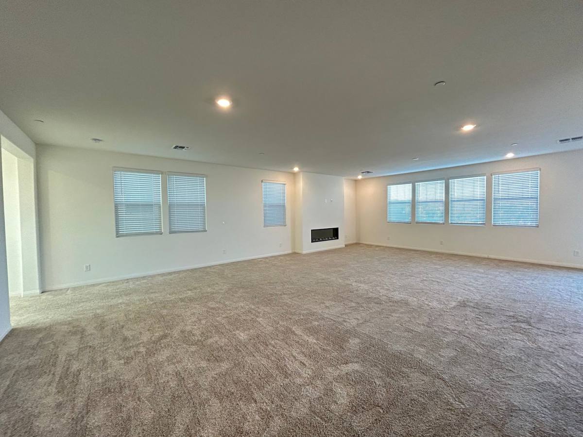 House for rent at 2677 Gallarate Dr, Henderson, NV 89044