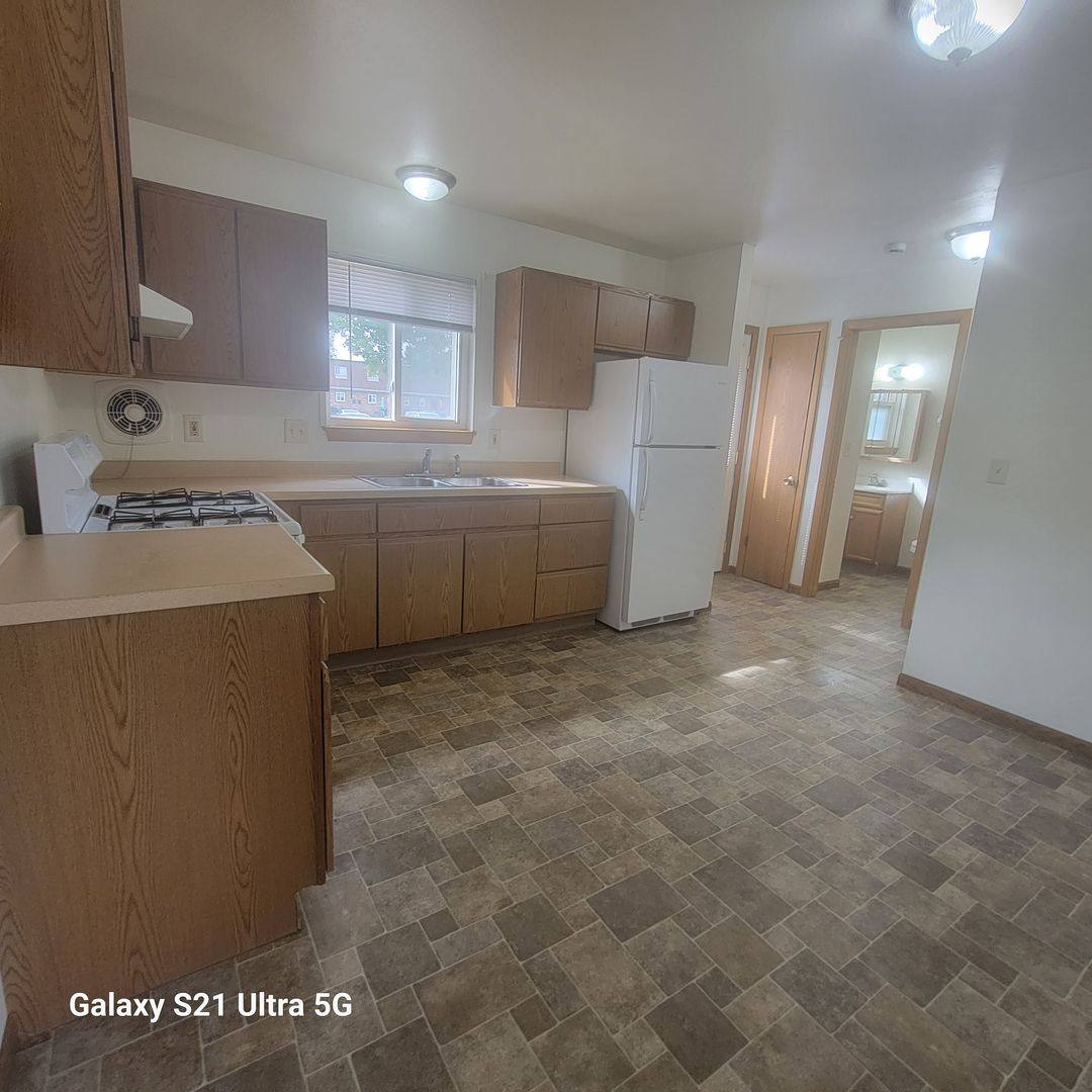 Townhouse for rent at 639 E Monroe Ave #639, Hartford, WI 53027