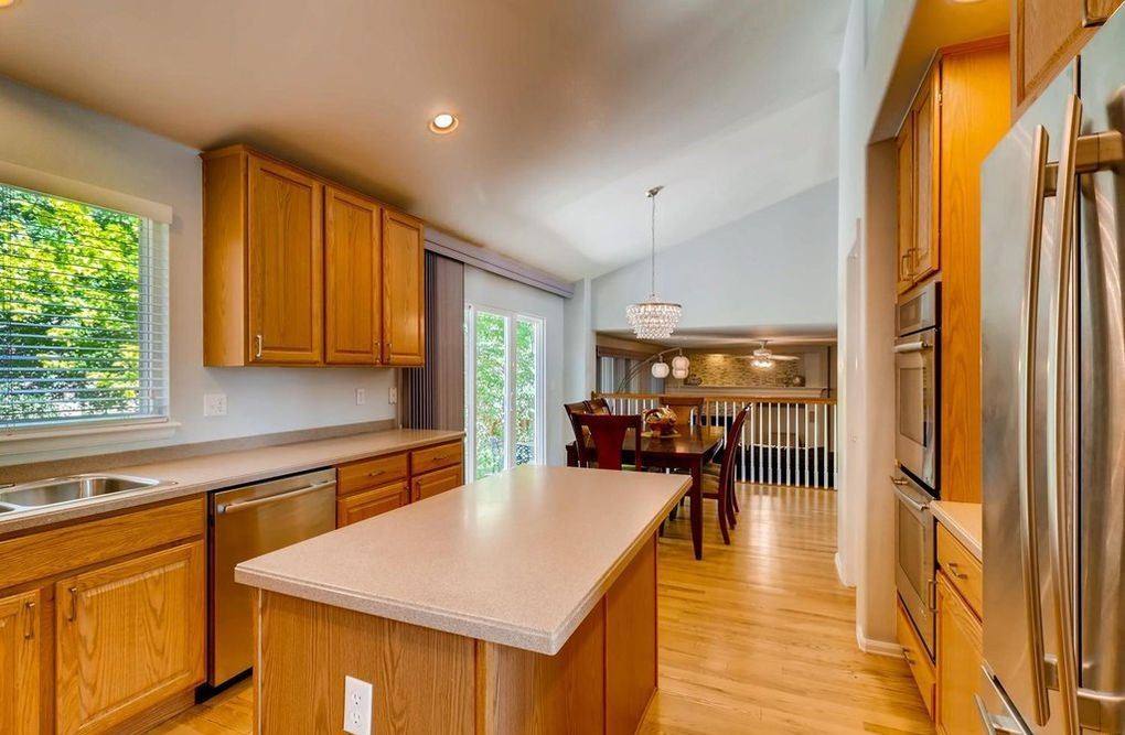 House for rent at 1609 Hallet Peak Dr, Longmont, CO 80503