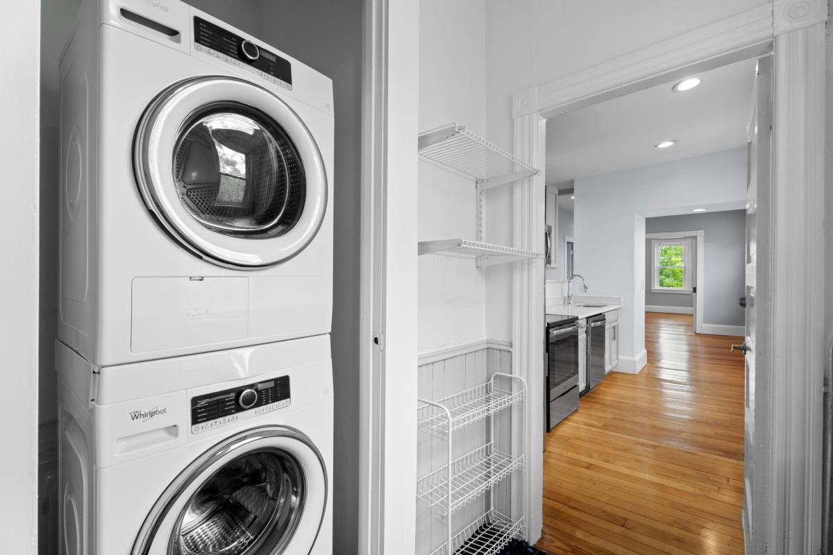 Apartment for rent at 6-8 Pratt St, Providence, RI 02906