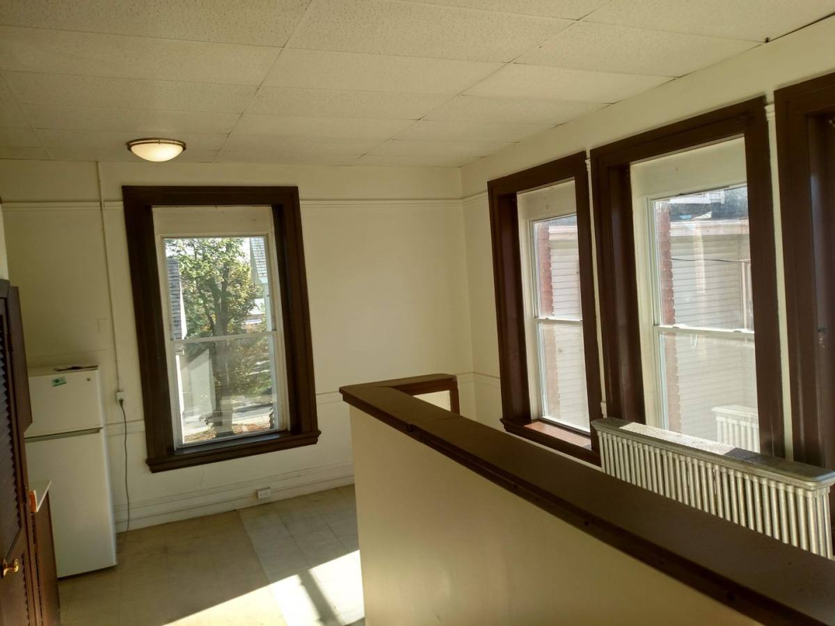 Apartment for rent at 342 Lincoln St, Marlborough, MA 01752