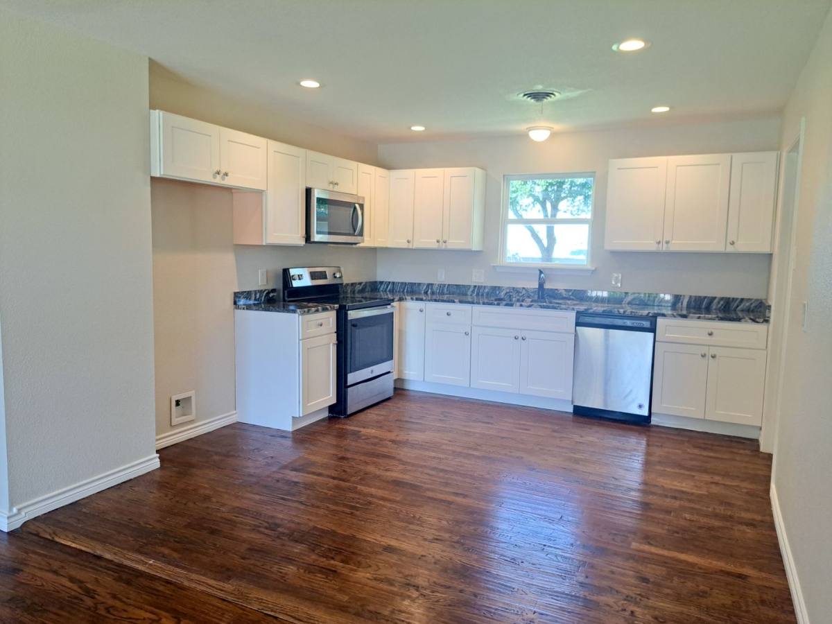 House for rent at 59042 William Brewster, Irving, TX 75062
