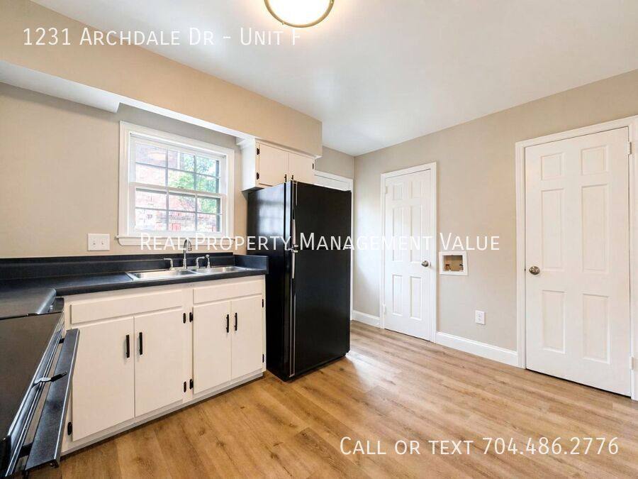 Townhouse for rent at 1231 Archdale Dr #F, Charlotte, NC 28217