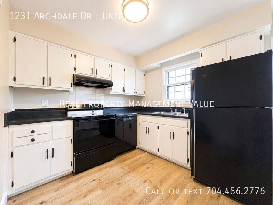 Townhouse for rent at 1231 Archdale Dr #F, Charlotte, NC 28217