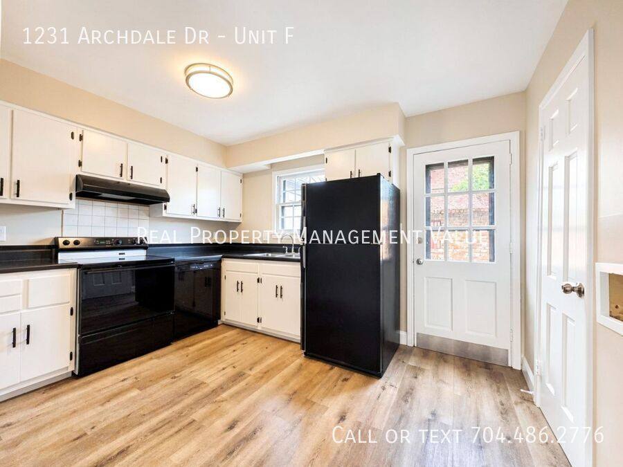 Townhouse for rent at 1231 Archdale Dr #F, Charlotte, NC 28217