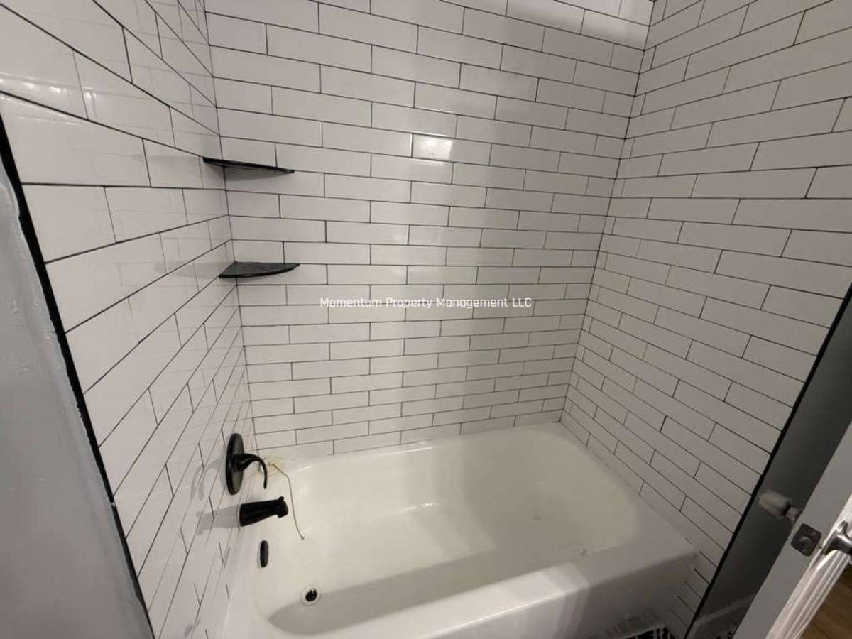 Apartment for rent at 6409 N 41st St, Tampa, FL 33610