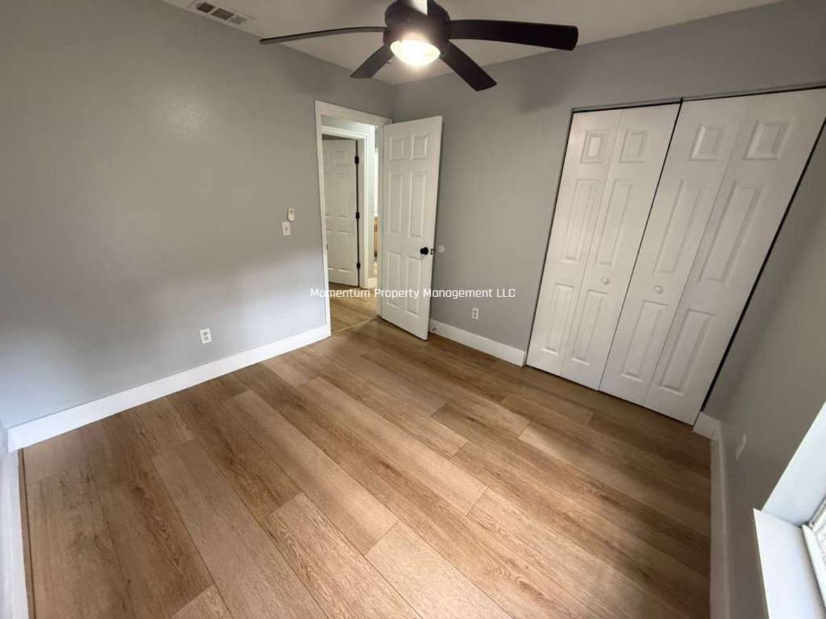 Apartment for rent at 6409 N 41st St, Tampa, FL 33610