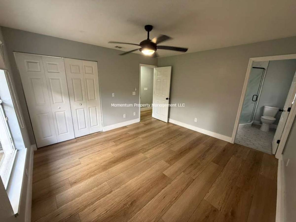 Apartment for rent at 6409 N 41st St, Tampa, FL 33610