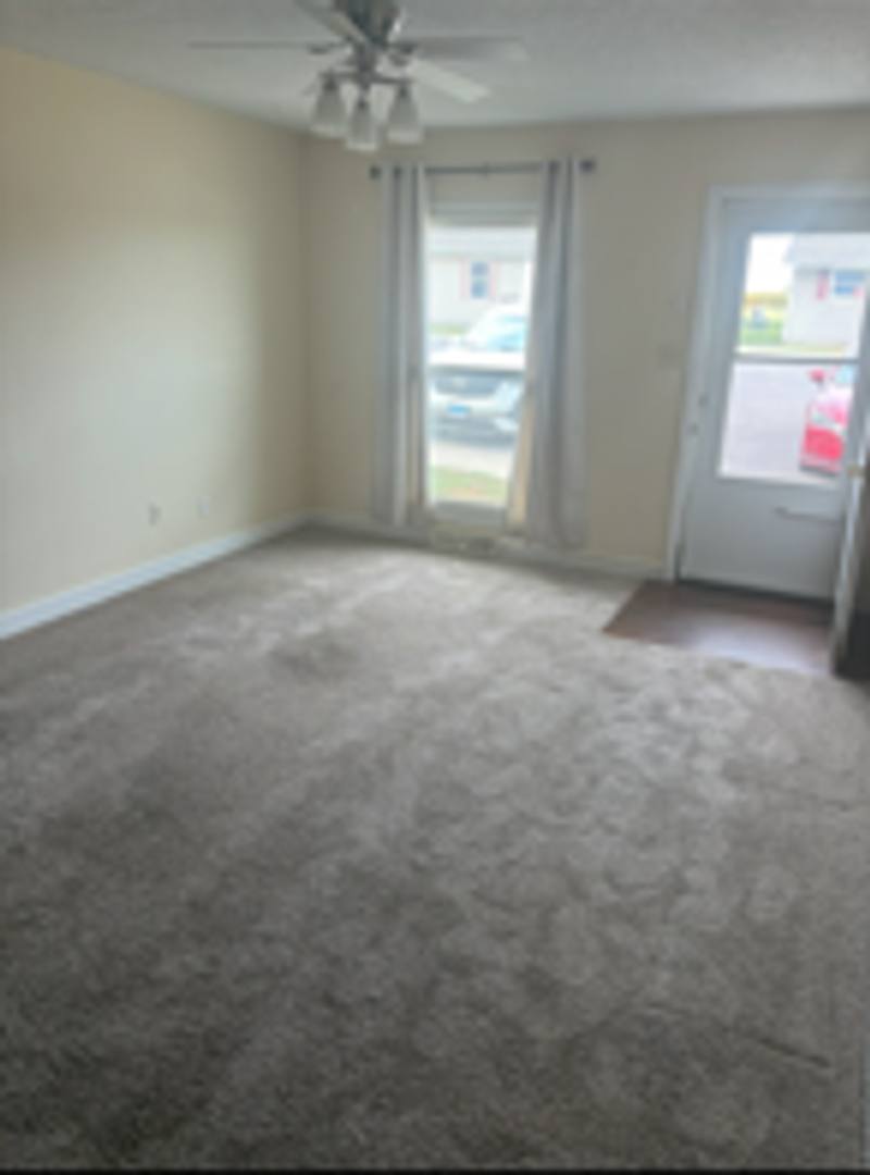 Apartment for rent at 1200 N 7th St, Auburn, IL 62615