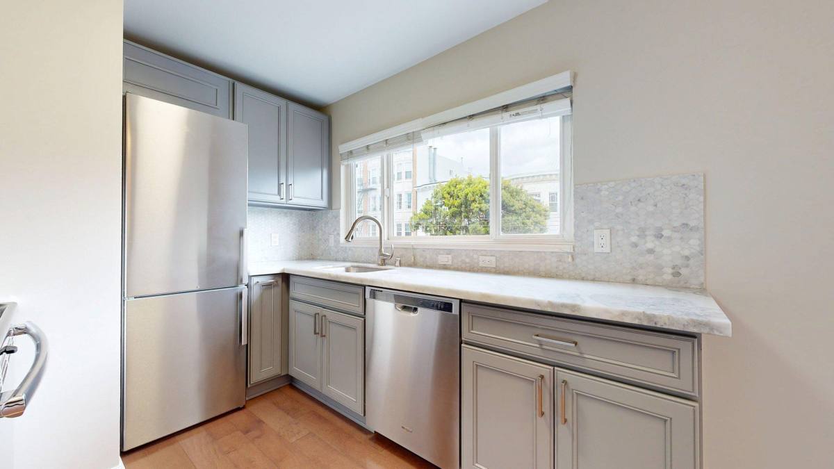 Apartment for rent at 1490 Chestnut St #3, San Francisco, CA 94123
