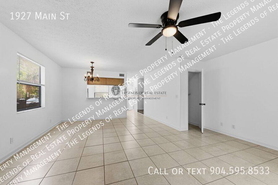 Townhouse for rent at 1927 Main St, Atlantic Beach, FL 32233