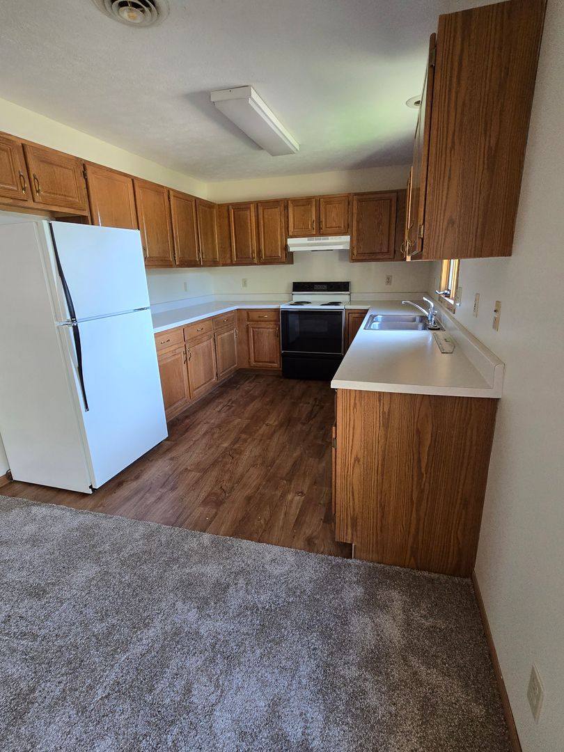 Apartment for rent at 1101 Brentwood Ave, Hastings, NE 68901