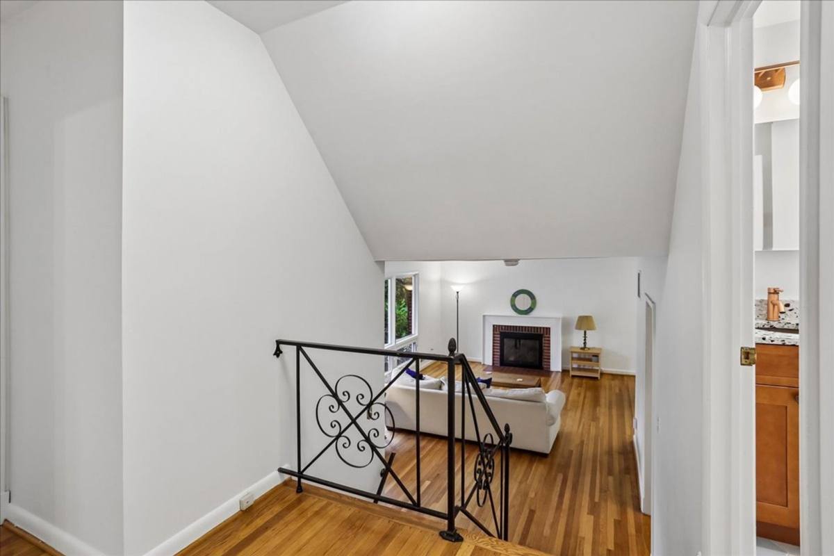 House for rent at 1703 Tilton Dr, Silver Spring, MD 20902