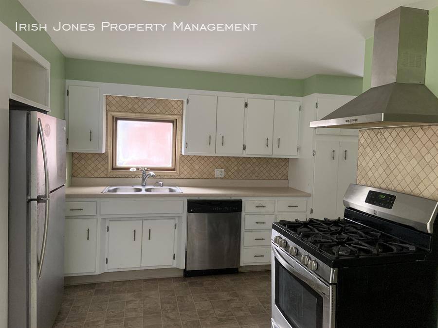 House for rent at 330 Bryant St, Buffalo, NY 14222