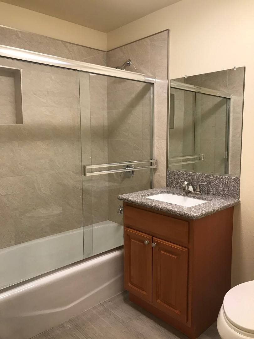 Apartment for rent at 1826 W Willow St, Long Beach, CA 90810