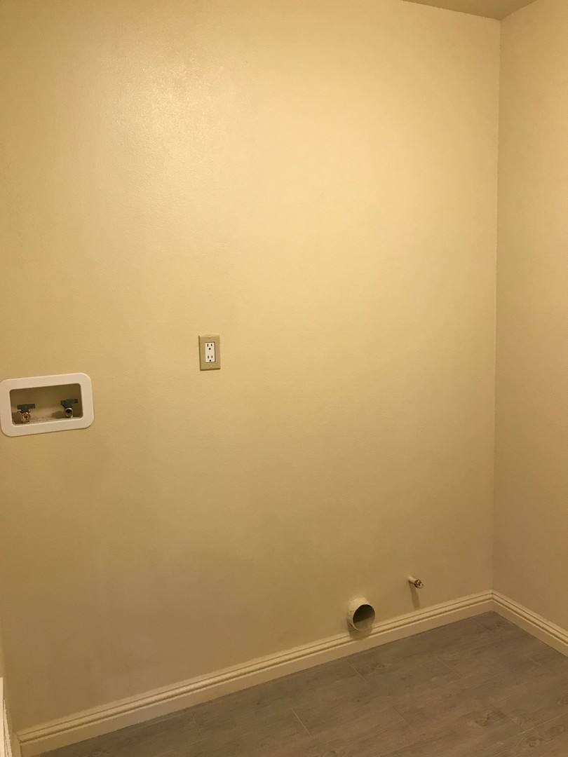 Apartment for rent at 1826 W Willow St, Long Beach, CA 90810