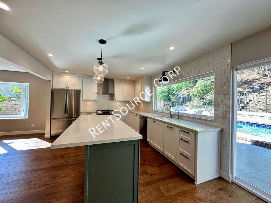 House for rent at 25463 Via Escovar, Valencia, CA 91355