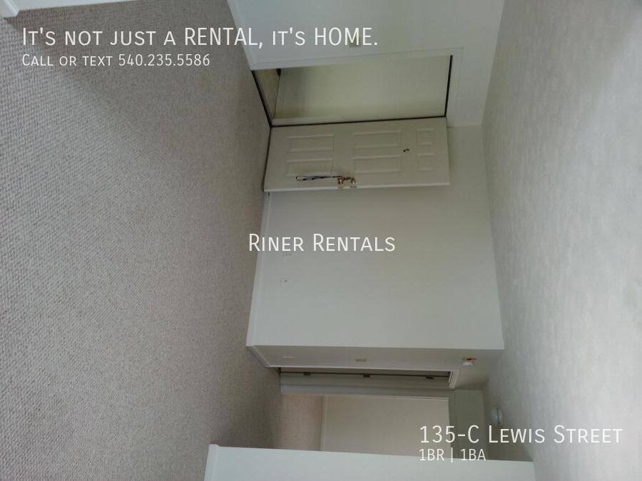 Apartment for rent at 135-C Lewis St, Harrisonburg, VA 22801