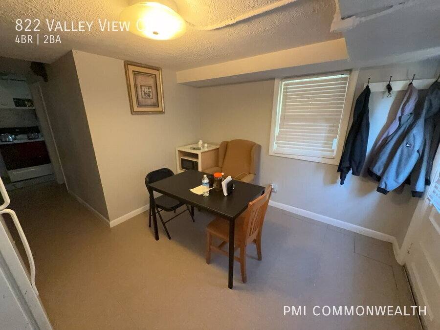 House for rent at 822 Valley View Circle, Charlottesville, VA 22902