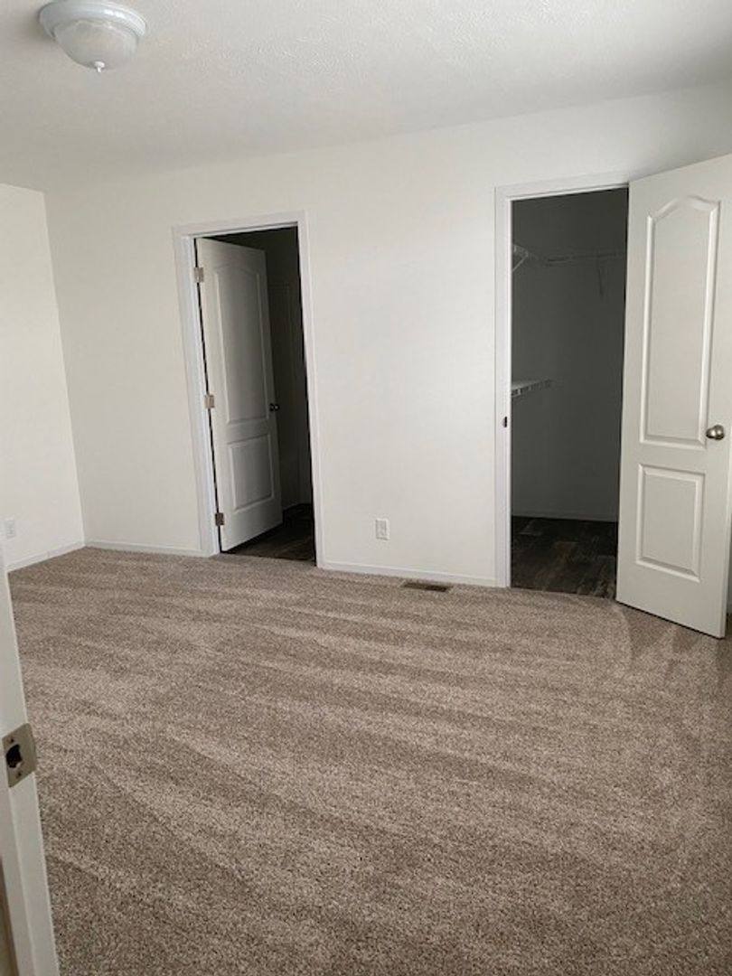 Apartment for rent at 3011 N Garfield Rd, Traverse City, MI 49686