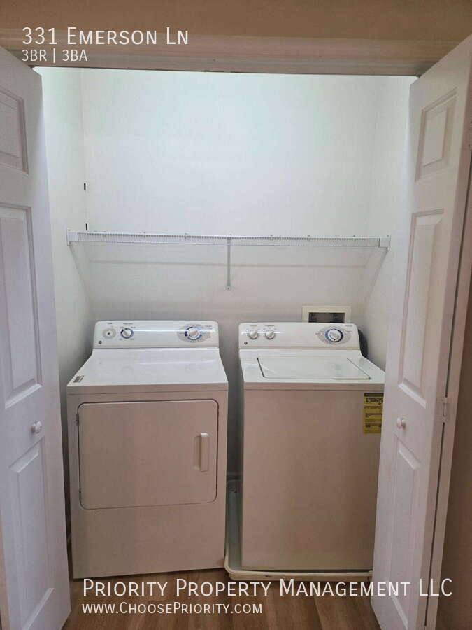Townhouse for rent at 331 Emerson Lane, Harrisonburg, VA 22802