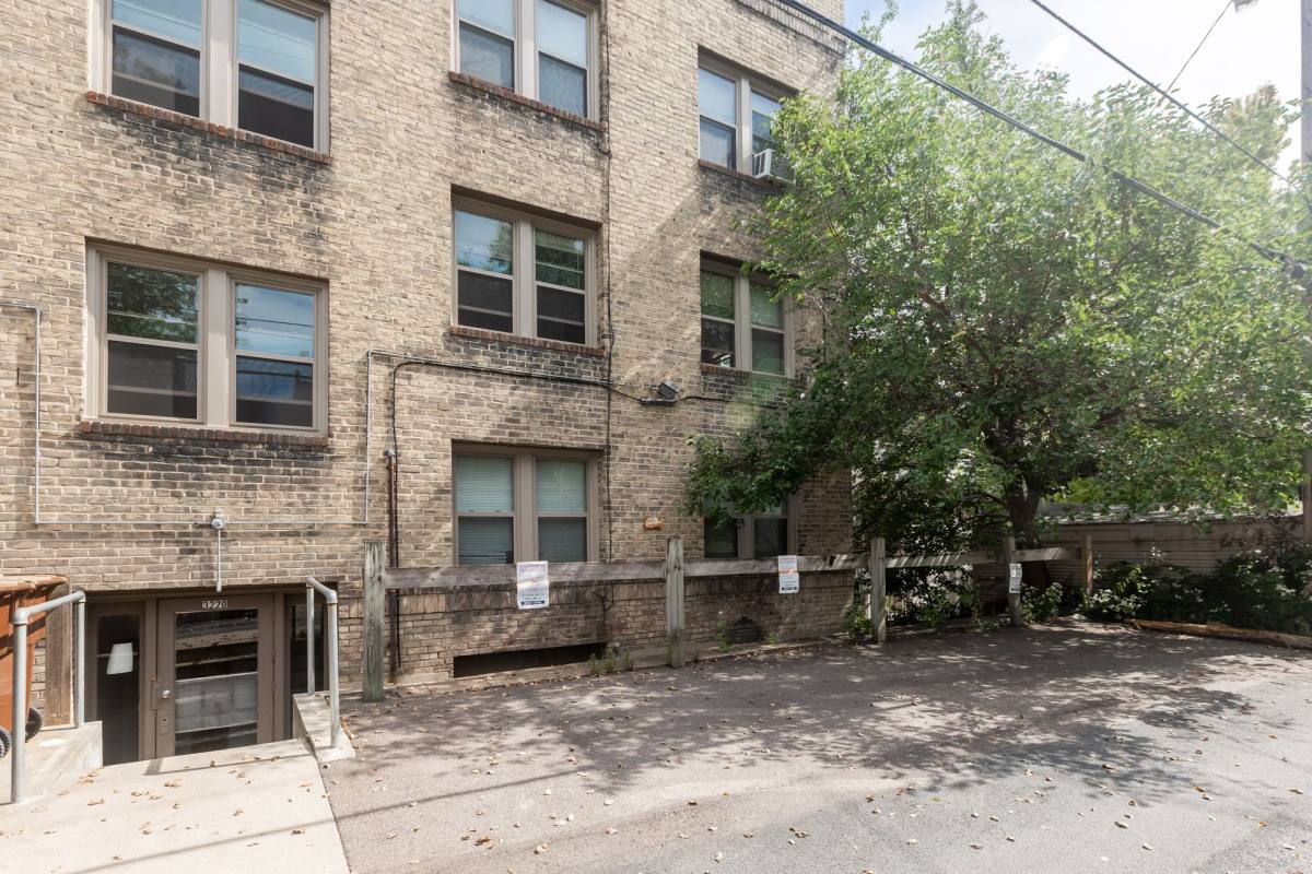 Apartment for rent at 3220 Girard Ave S, Minneapolis, MN 55408
