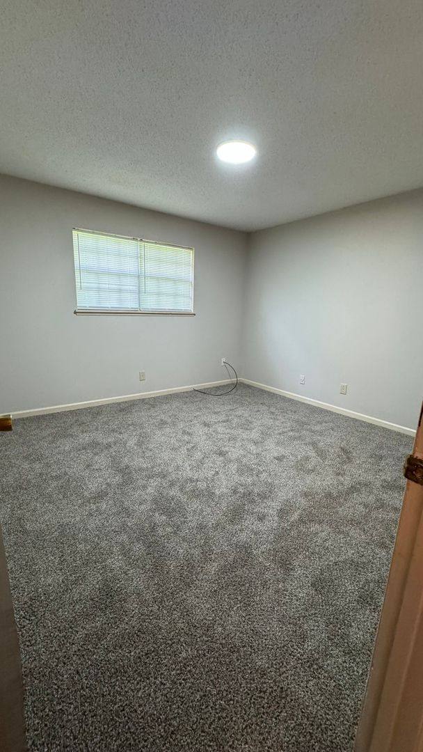 Apartment for rent at 124 21st Ave NE, Birmingham, AL 35215