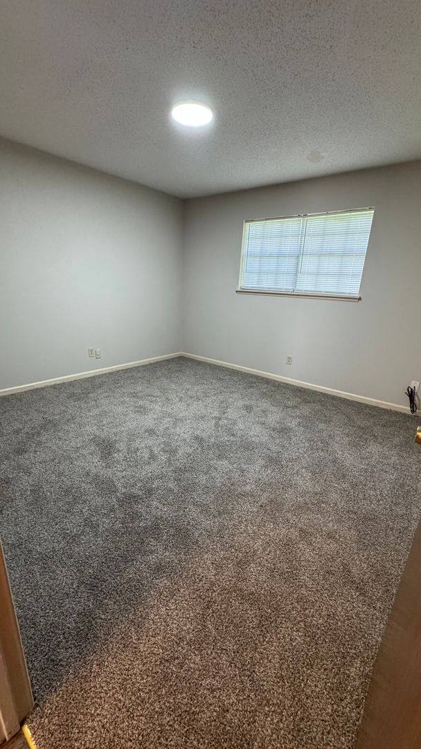 Apartment for rent at 124 21st Ave NE, Birmingham, AL 35215