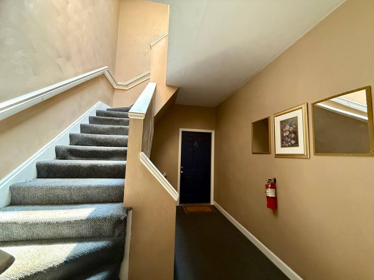 Condo for rent at 610 W Princess Anne Rd #B6, Norfolk, VA 23517