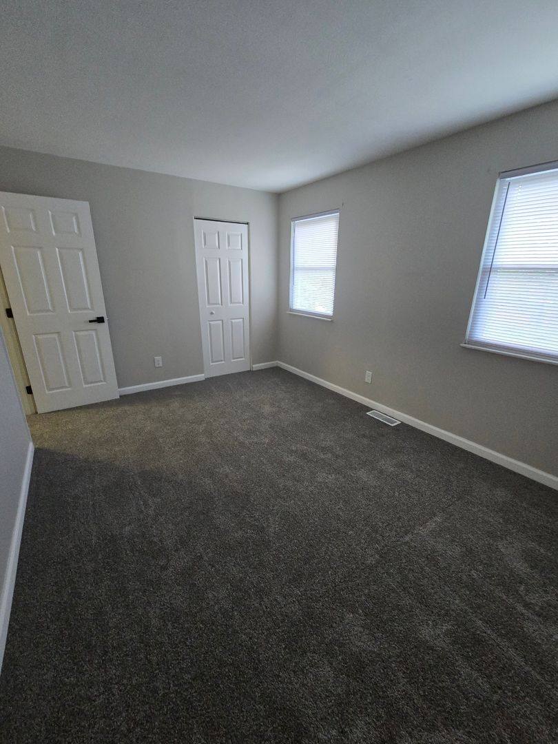 Townhouse for rent at 3232 N Talbot Ave, Erlanger, KY 41018