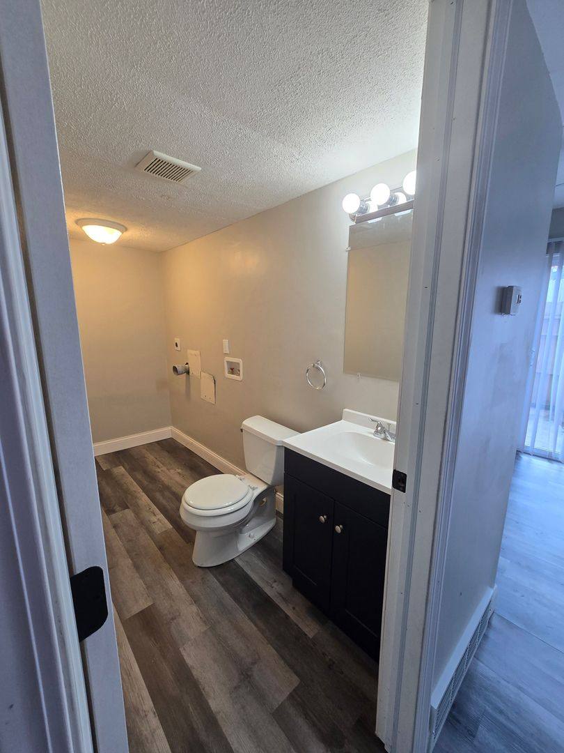 Townhouse for rent at 3232 N Talbot Ave, Erlanger, KY 41018