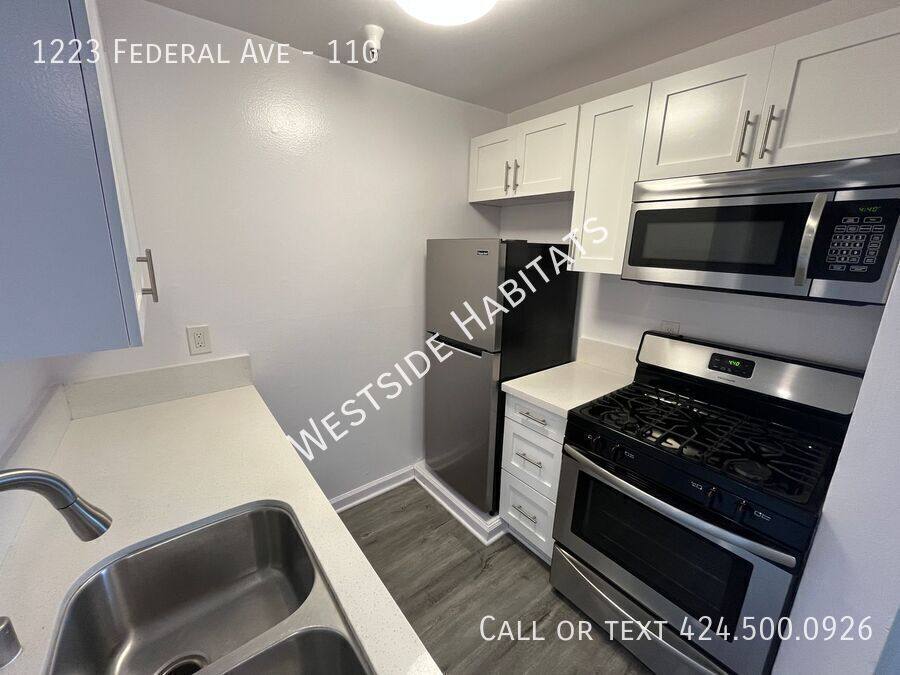 Apartment for rent at 1223 Federal Ave #110, Los Angeles, CA 90025