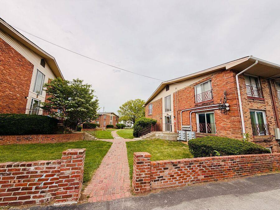 Apartment for rent at 1708 Jennifer Rd #B 1, Lexington, KY 40505