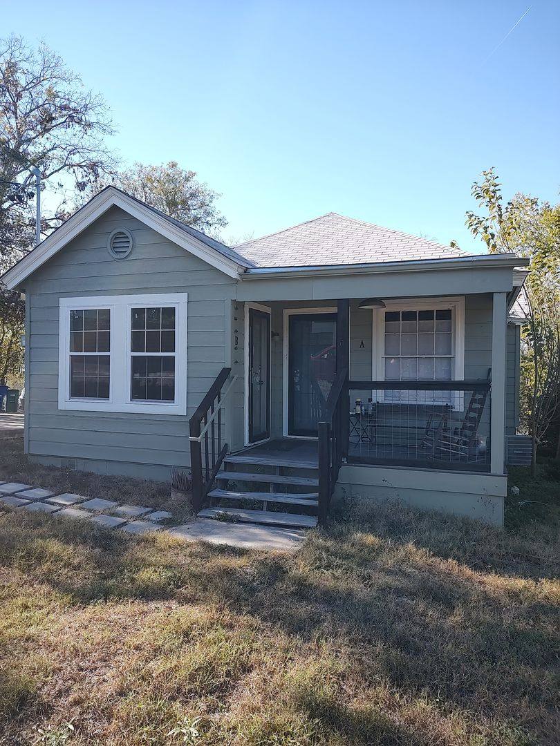 Apartment for rent at 2102 Yellow Jacket, Austin, TX 78741