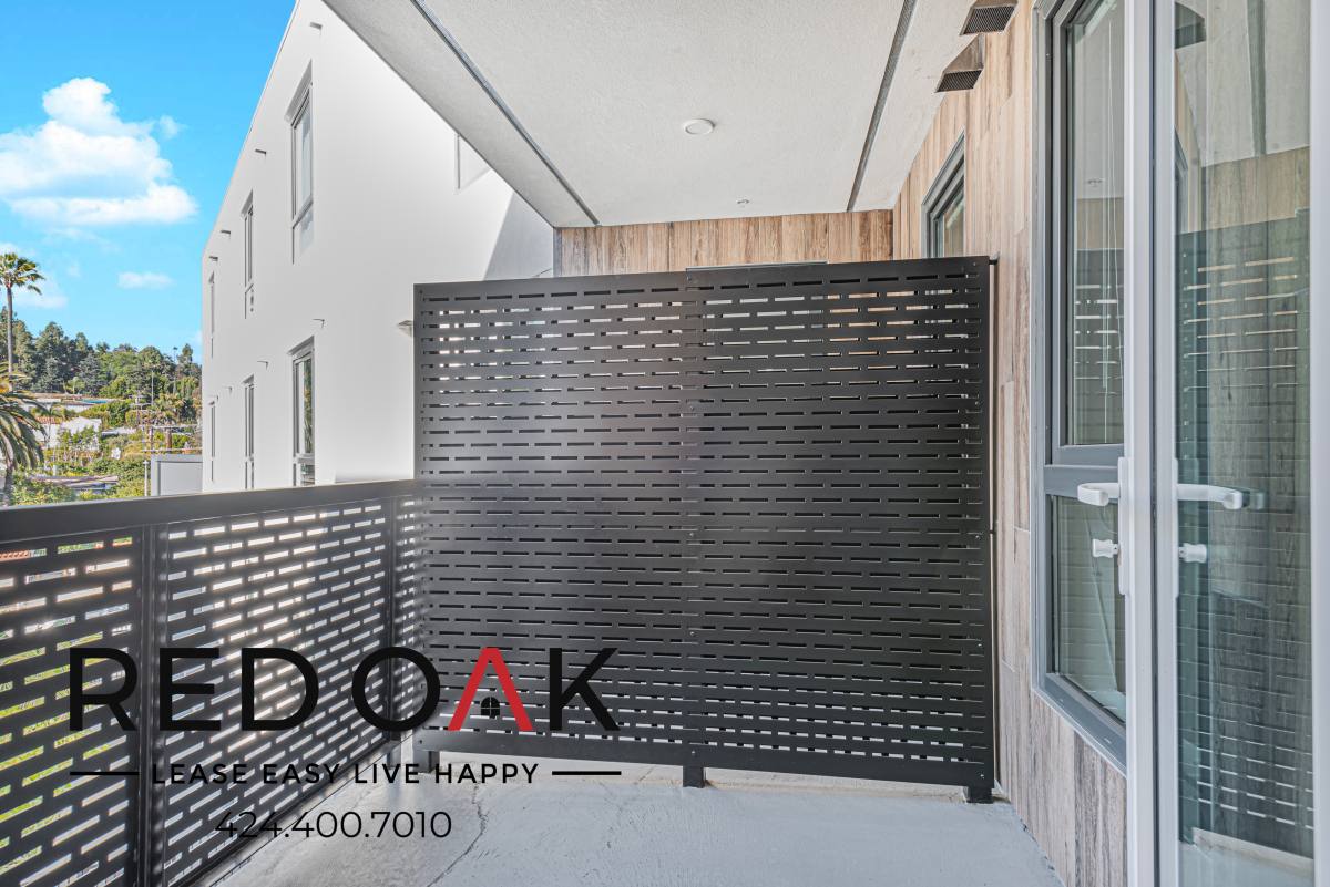 Condo for rent at 1860 N Western Ave #307, Los Angeles, CA 90027