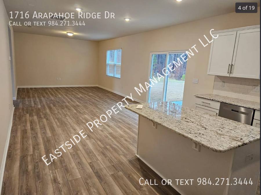 House for rent at 1716 Arapahoe Ridge Dr, Raleigh, NC 27604