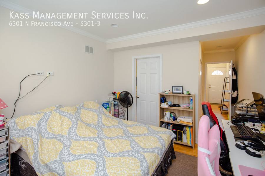 Apartment for rent at 6301 N Francisco Ave #3, Chicago, IL 60659