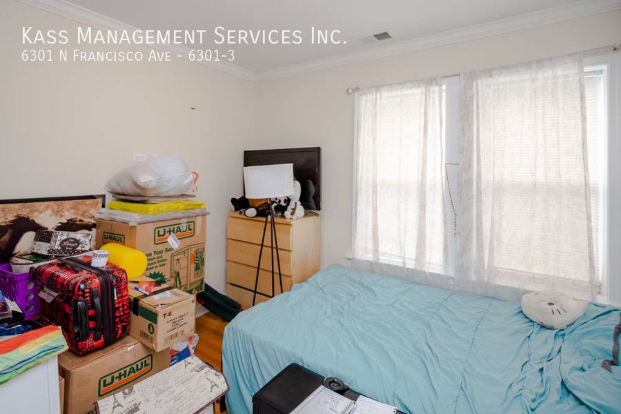 Apartment for rent at 6301 N Francisco Ave #3, Chicago, IL 60659