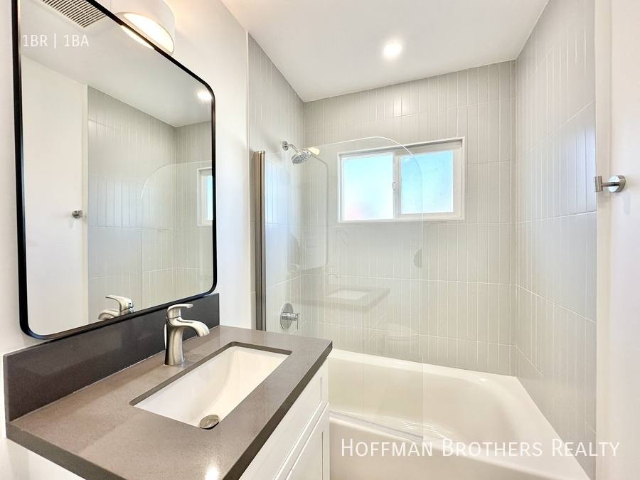 Apartment for rent at 2433 W Ave 33 #1 2, Los Angeles, CA 90065