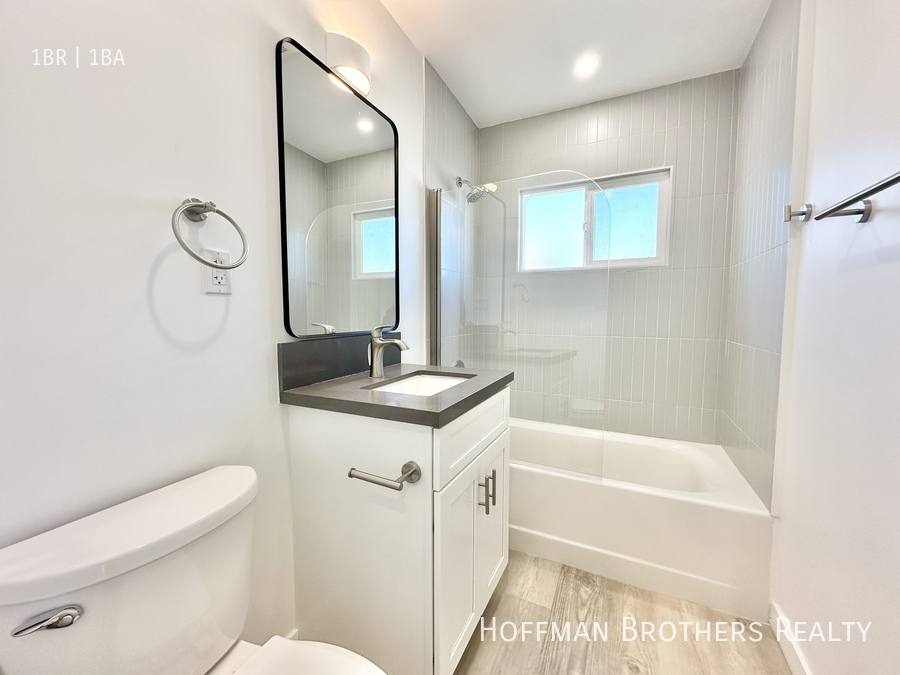 Apartment for rent at 2433 W Ave 33 #1 2, Los Angeles, CA 90065
